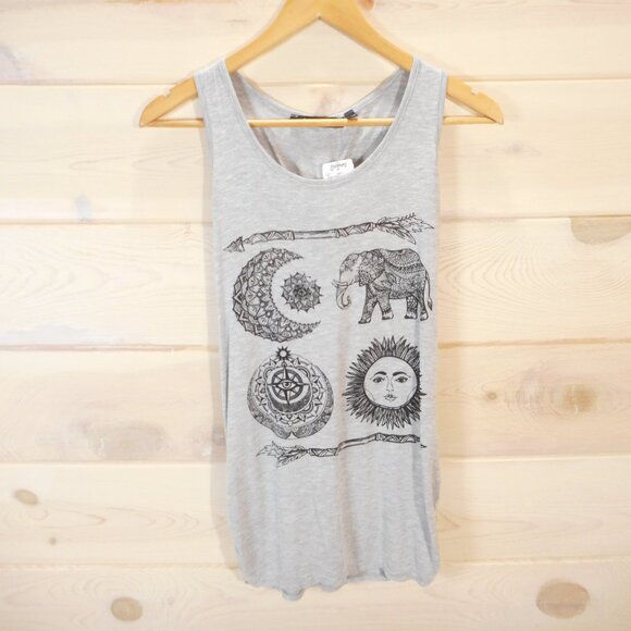 Raggs II Riches Juniors M Tank Top Gray Scarf Tie-Back Elephant Moon Sun Print - Picture 1 of 10